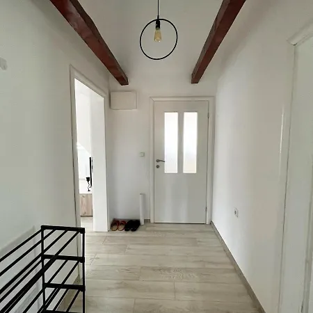 The Loft Apartment *